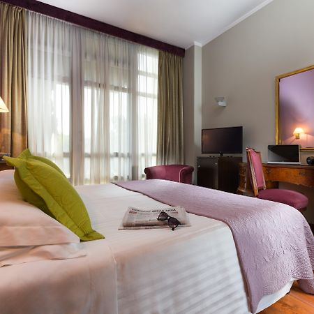 Hotel Fenix Рим Екстериор снимка