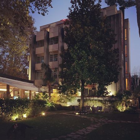 Hotel Fenix Рим Екстериор снимка
