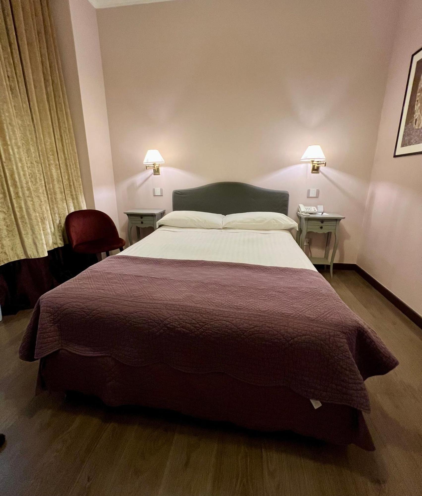 Hotel Fenix Рим Екстериор снимка